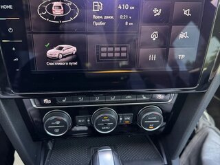 2020 Volkswagen Arteon I, золотистый, 4200000 рублей, вид 2