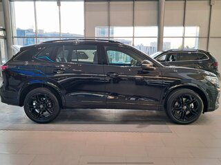 2026 Volkswagen Tiguan L Pro III (China Market), чёрный, 5100000 рублей, вид 4