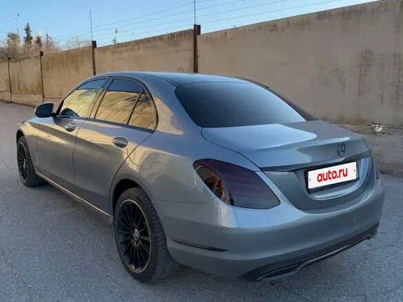 2014 Mercedes-Benz C-Класс 180 IV (W205), серый, 2000000 рублей - вид 5