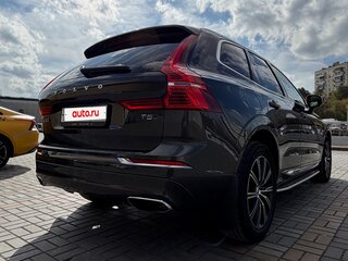 2021 Volvo XC60 II, серый, 5200000 рублей, вид 4