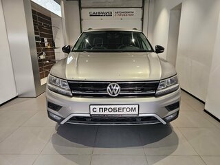 2019 Volkswagen Tiguan II, серебристый, 2399000 рублей, вид 2