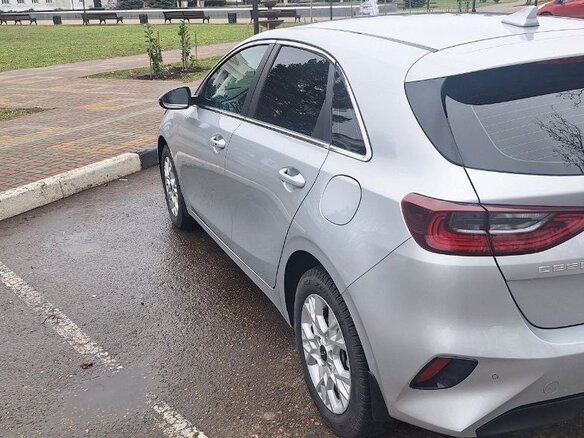 2022 Kia Ceed III Рестайлинг, серебристый, 2200000 рублей - вид 6