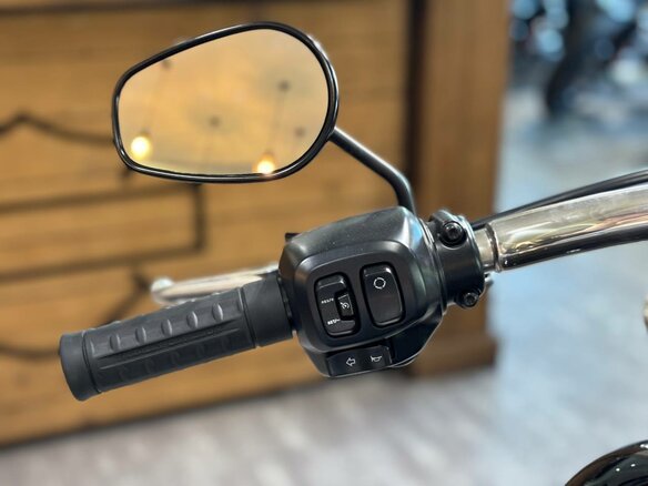 2025 Harley-Davidson Breakout, чёрный, 3750000 рублей - вид 13