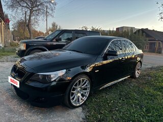 2006 BMW 5 серии 525d V (E60/E61), чёрный, 1350000 рублей, вид 1