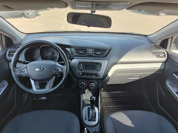 2014 Kia Rio 6-speed III, коричневый, 825000 рублей - вид 13