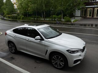 2017 BMW X6 40d II (F16), белый, 3900000 рублей, вид 5