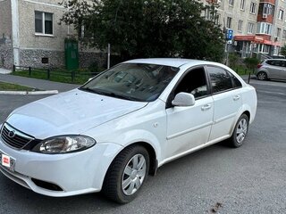 2013 Daewoo Gentra II, белый, 350000 рублей, вид 1