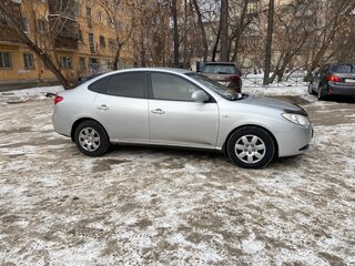 2007 Hyundai Elantra IV (HD), серебристый, 700000 рублей, вид 3