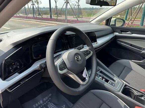 2023 Volkswagen Golf VIII, белый - вид 8