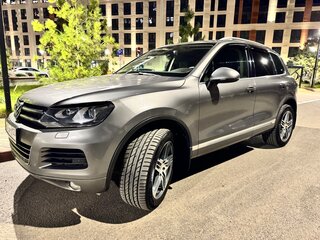 2012 Volkswagen Touareg II, серый, 2250000 рублей, вид 1