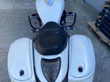 2006 Suzuki Boulevard M109R, белый, 1100000 рублей, вид 4