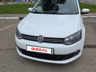 2014 Volkswagen Polo V, белый, 710000 рублей, вид 2