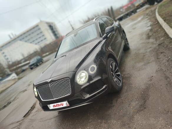 2017 Bentley Bentayga I, чёрный, 10300000 рублей - вид 38