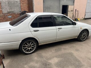 1996 Nissan Bluebird SR18 XI (U14), белый, 180000 рублей, вид 4