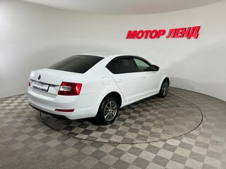 2016 Skoda Octavia III (A7), белый, 710000 рублей, вид 4