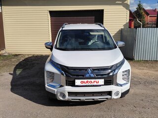 2022 Mitsubishi Xpander Cross I, белый, 2400000 рублей, вид 1