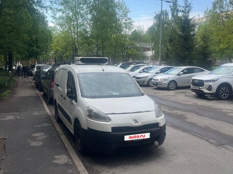2012 Peugeot Partner, белый, 600000 рублей, вид 1