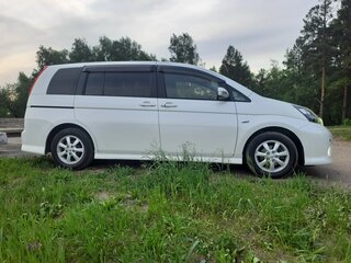 2010 Toyota ISis I Рестайлинг, белый, 1219000 рублей, вид 5