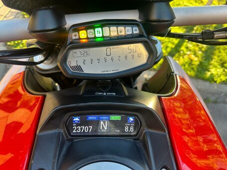 2011 Ducati Diavel, красный, 650000 рублей, вид 5
