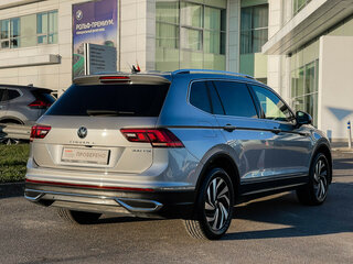 2023 Volkswagen Tiguan L II Рестайлинг (China Market), серый, 3249000 рублей, вид 5