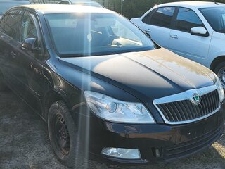 2011 Skoda Octavia II (A5) Рестайлинг, чёрный, 450000 рублей, вид 1