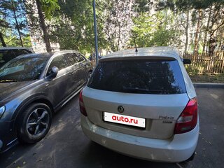 2011 Skoda Fabia II Рестайлинг, белый, 280000 рублей, вид 3