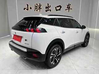 2023 Peugeot 2008 II, белый, 1650000 рублей, вид 4
