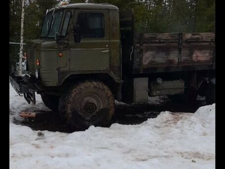 1987 ГАЗ 66, зелёный, 300000 рублей, вид 2