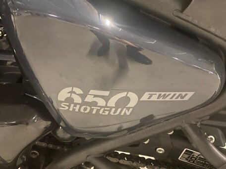2025 Royal Enfield Shotgun, серебристый, 550000 рублей, вид 5
