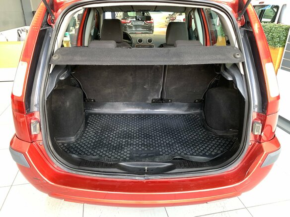 2006 Ford Fusion I Рестайлинг, красный, 290000 рублей - вид 9