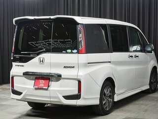 2015 Honda Stepwgn Spada V, белый, 1847000 рублей, вид 4