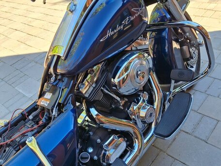 2012 Harley-Davidson Road King, синий, 1150000 рублей, вид 3