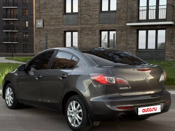 2013 Mazda 3 II (BL) Рестайлинг, серый - вид 3