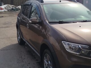 2021 Renault Sandero Stepway II Рестайлинг, коричневый, 1550000 рублей, вид 1