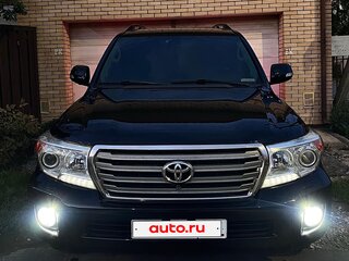 2012 Toyota Land Cruiser 200 Series Рестайлинг 1, чёрный, 3690000 рублей, вид 1