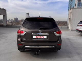2015 Nissan Pathfinder IV, коричневый, 1990000 рублей, вид 5