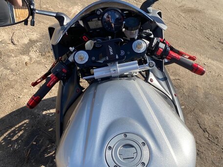 2003 Yamaha YZF-R1, серебристый, 480000 рублей, вид 4