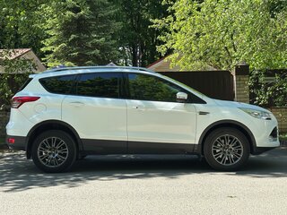 2013 Ford Kuga II, белый, 1225000 рублей, вид 3