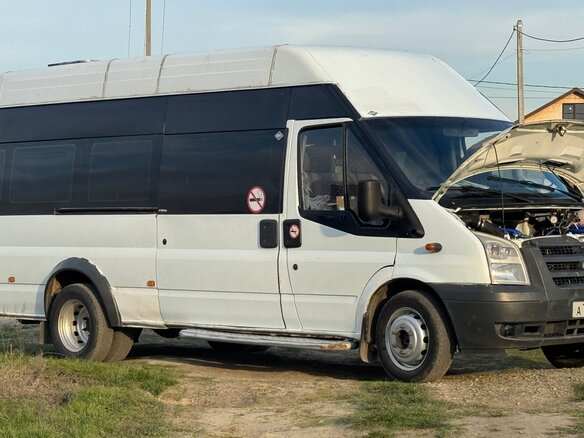 2007 Ford Transit, белый, 750000 рублей - вид 1