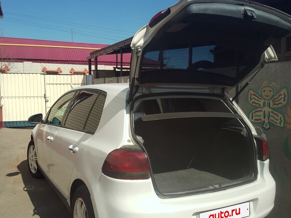 2011 Volkswagen Golf VI, белый, 650001 рублей - вид 11