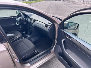 2019 Skoda Rapid I Рестайлинг, бежевый, 1500000 рублей, вид 3