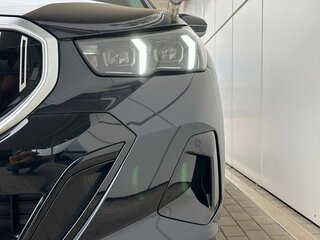 2025 BMW 5 серии Long 530Li VIII (G60/G61/G68), чёрный, 8490000 рублей, вид 5