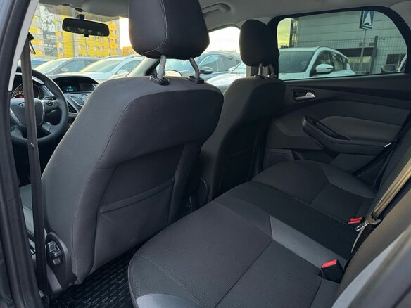 2012 Ford Focus III, чёрный - вид 14