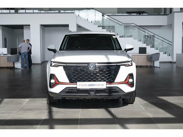 2025 Changan CS35 Plus I Рестайлинг, белый, 2839900 рублей - вид 2