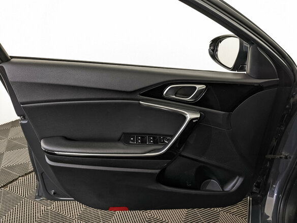 2019 Kia Ceed III, серый - вид 18