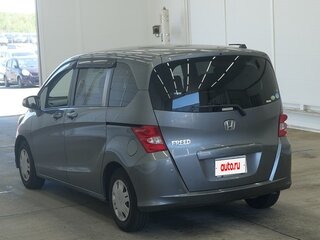 2009 Honda Freed I, серый, 630776 рублей, вид 2