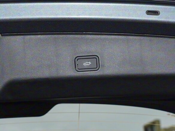 2026 Geely Monjaro (Xingyue L) I Рестайлинг 2 (China Market), синий - вид 32