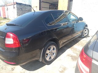 2013 Skoda Octavia II (A5) Рестайлинг, чёрный, 1300000 рублей, вид 2