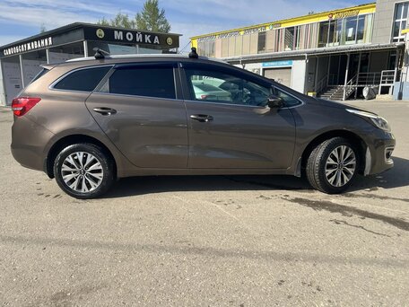 2018 Kia Ceed II Рестайлинг, коричневый, 1299999 рублей, вид 5