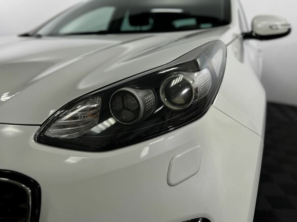 2017 Kia Sportage IV, белый, 1930000 рублей - вид 18